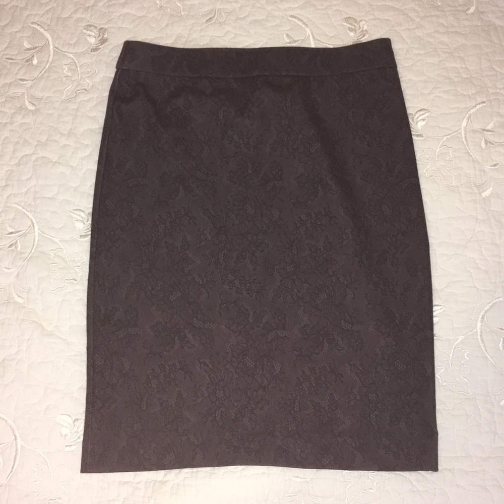 Lovely pencil skirt.